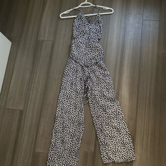 Abercrombie Jumper - Picture 1 of 3